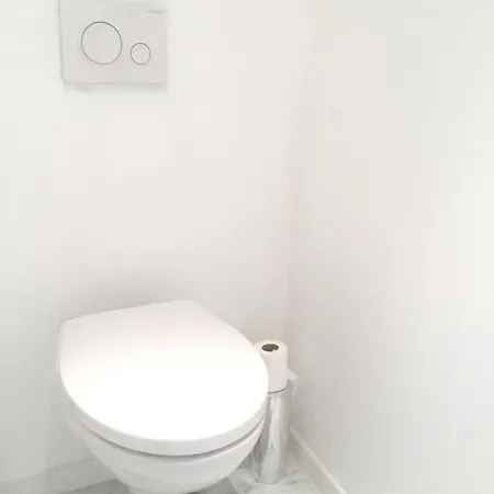 Appartement Lumineux A Saint-Planchers, 60 M², 6 Personnes